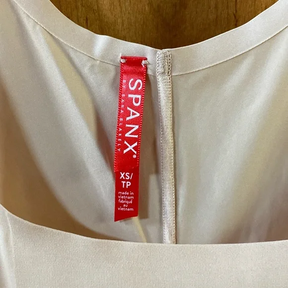 Spanx Thinstincts Open Bust Mid Thigh Bodysuit XS